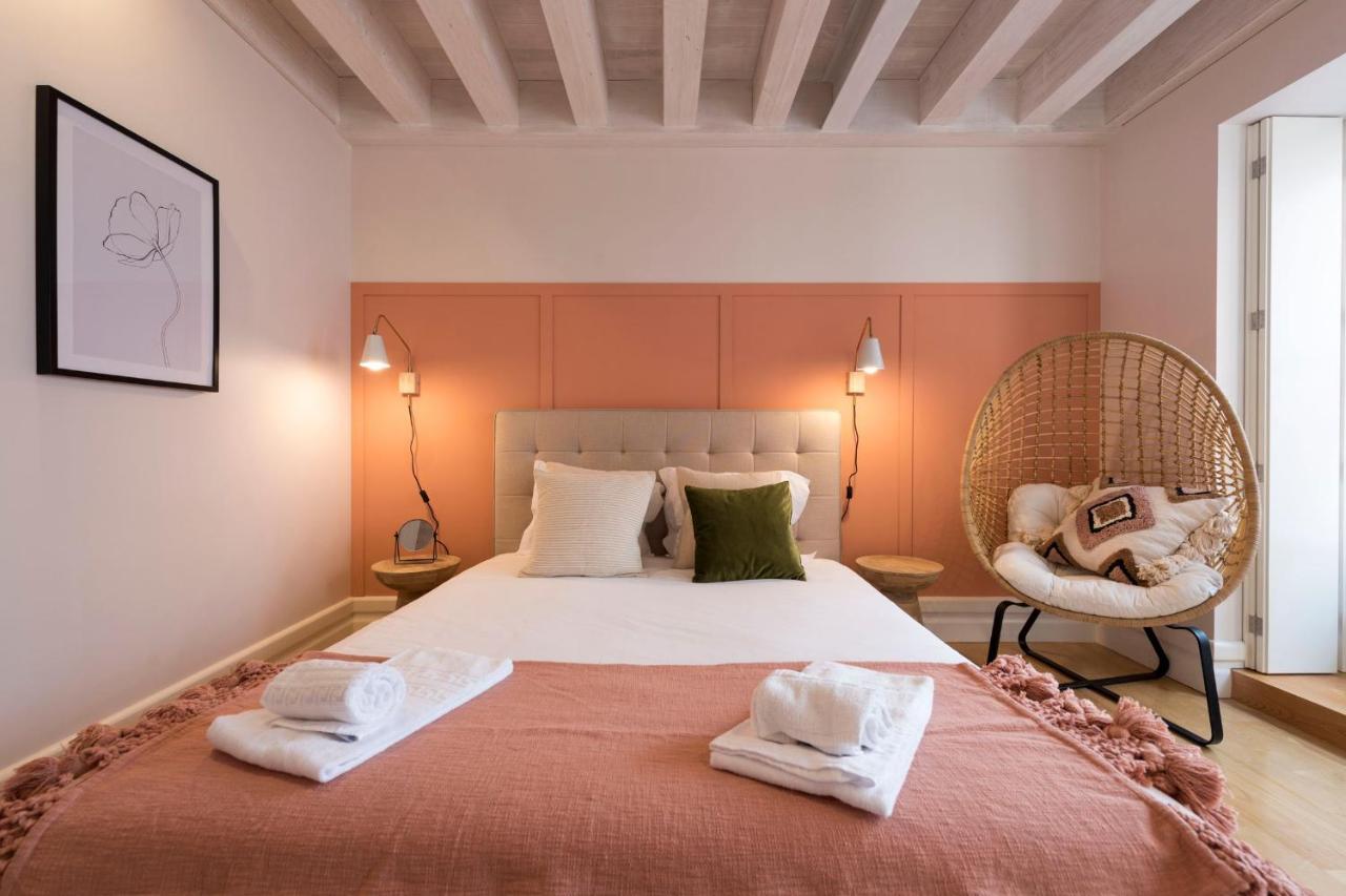 Mouzinho Luxury 3Br Flat L 5 Min Walk To Ribeira By Lovelystay Porto Exterior photo