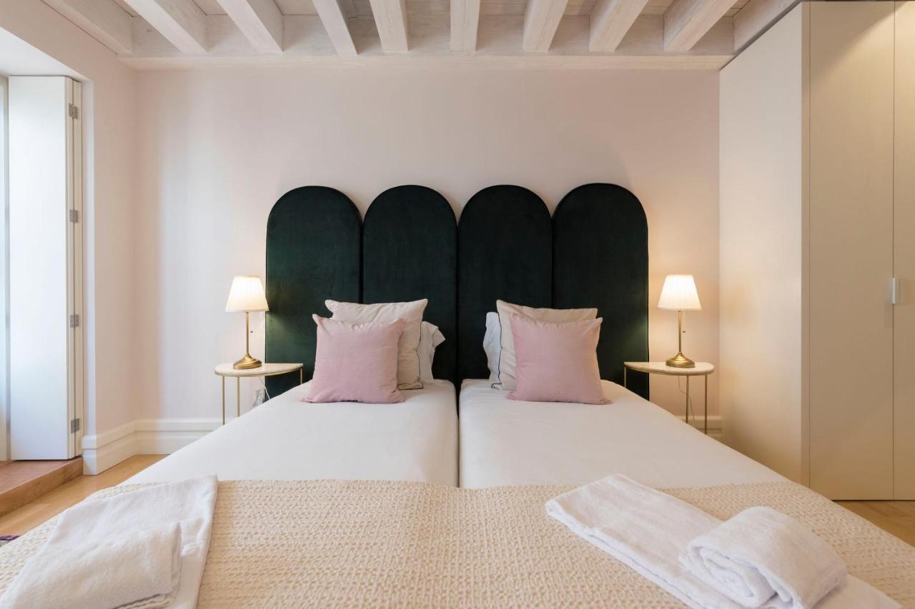 Mouzinho Luxury 3Br Flat L 5 Min Walk To Ribeira By Lovelystay Porto Exterior photo